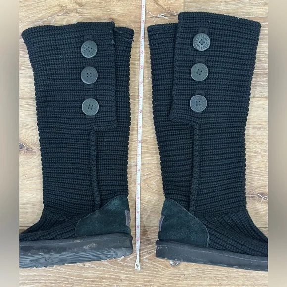 UGG Australia Black Classic Cardy Knit Boots - Size 9 - Picture 5 of 9